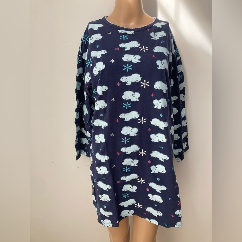 Cotton nightgown with polar bears